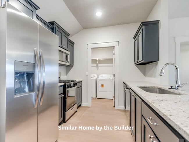 Building Photo - Stunning Brand-New 3-Bedroom Home in Guthrie!