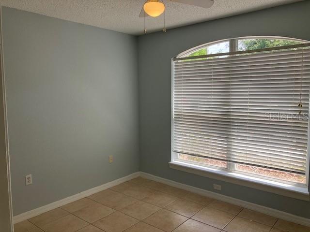 Building Photo - 6215 Gondola Dr