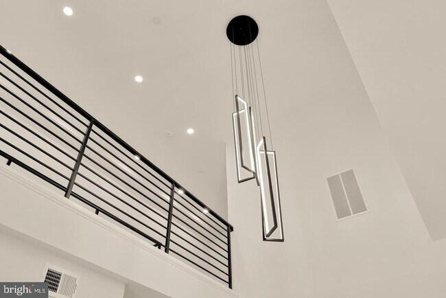 Building Photo - 3923 14th St NW