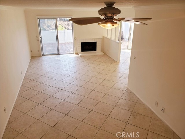 Building Photo - 25091 Acacia Ln