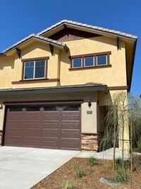 Building Photo - 3 Bedroom Brand New Home!