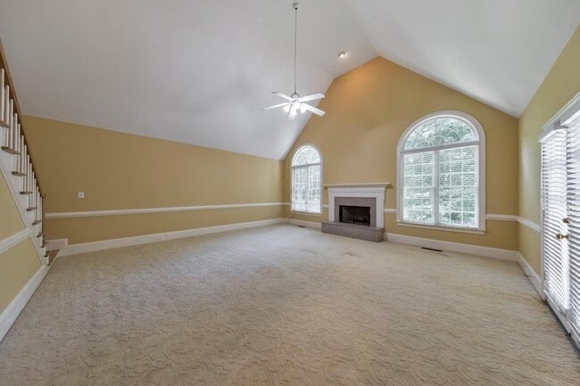Building Photo - 5321 Edgerton Dr