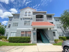 Building Photo - 2 bedroom, 2 bath For Rent Tampa Palms Area!