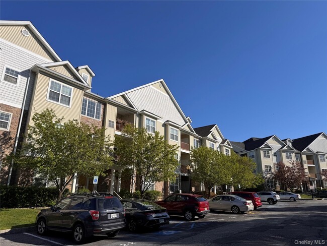 Building Photo - 935 Tower Ridge Cir