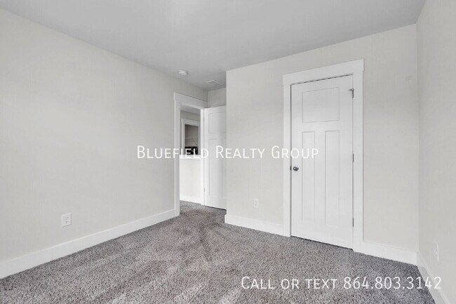 Building Photo - 308 Garrison Grove Dr