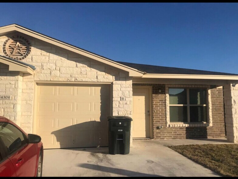 Building Photo - 1506 Golden Eagle Ct