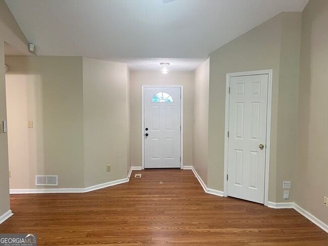 Building Photo - 217 Briarpatch Ct