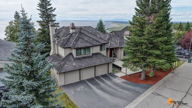 Building Photo - 18722 Guillemot Cir