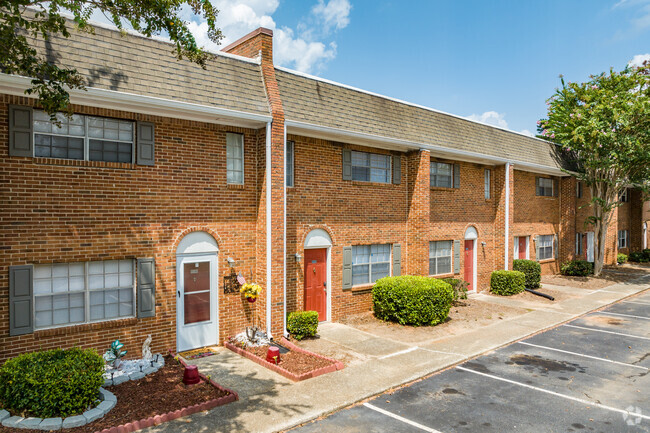 Primary Photo - Morrowood Townhomes