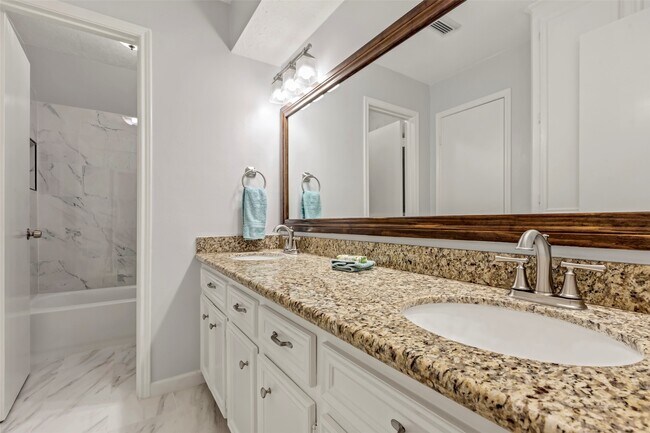 Building Photo - 12615 Retreat Trail