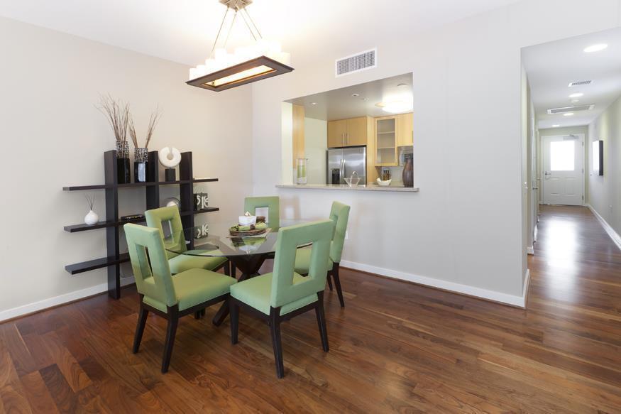 Building Photo - 20 S 2nd St