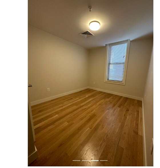Building Photo - 39 JFK St