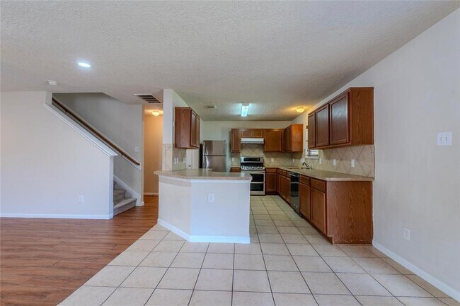 Building Photo - 11310 Sugar Bowl Dr