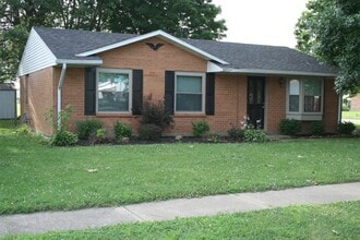 Building Photo - 3941 Carpenter Dr