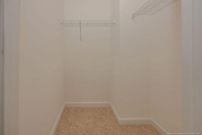 Building Photo - 6821 Hunters Den Rd