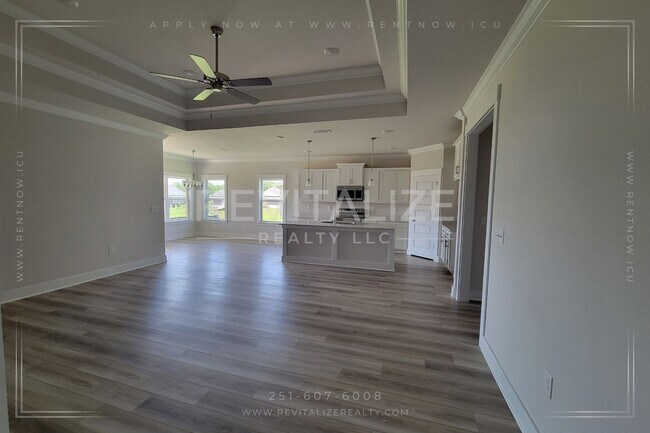 Building Photo - Modern 4BR/3BA Home Near Gulf Shores