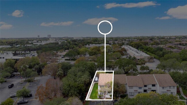 Building Photo - 3541 NW 99th Terrace