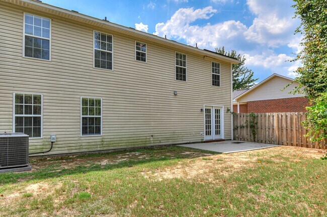 Building Photo - 134 Village Pkwy