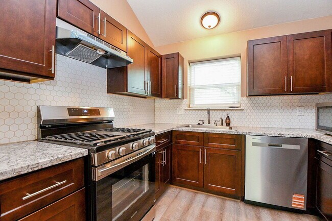 Building Photo - 3019 Ciderwood Dr