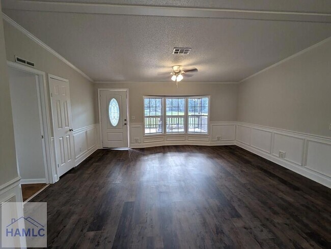 Building Photo - 159 Wilds Rd