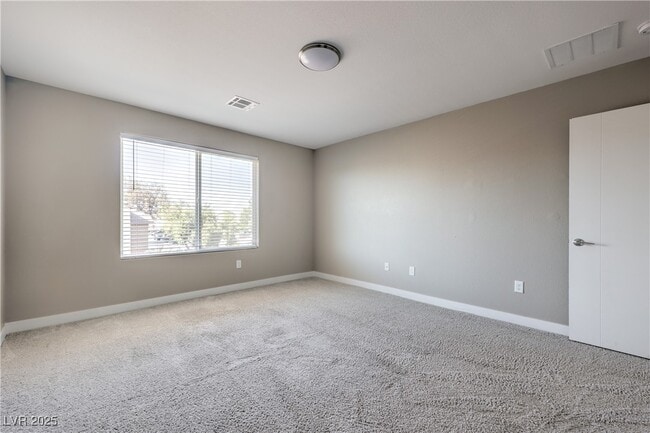 Building Photo - 3718 Paseo de Paz Ave