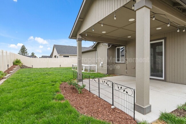 Building Photo - 5618 Sherri Lea Rd