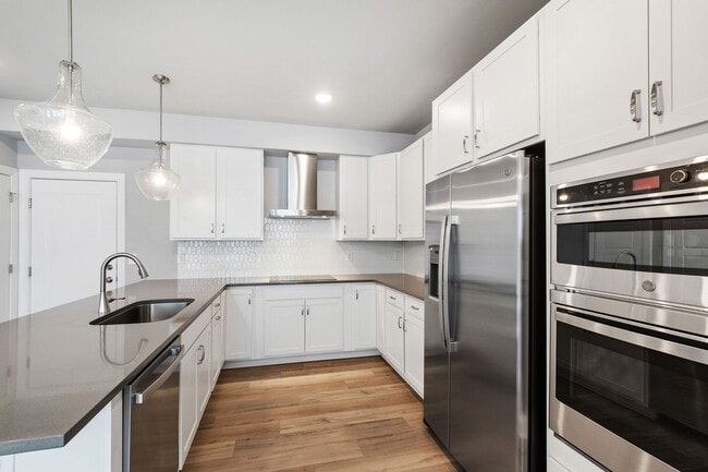 Building Photo - Cozy & Contemporary 3BR Condo in Raven Ridge, Raleigh!