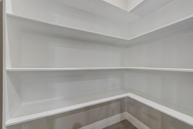 Building Photo - 19112 Sears Dr