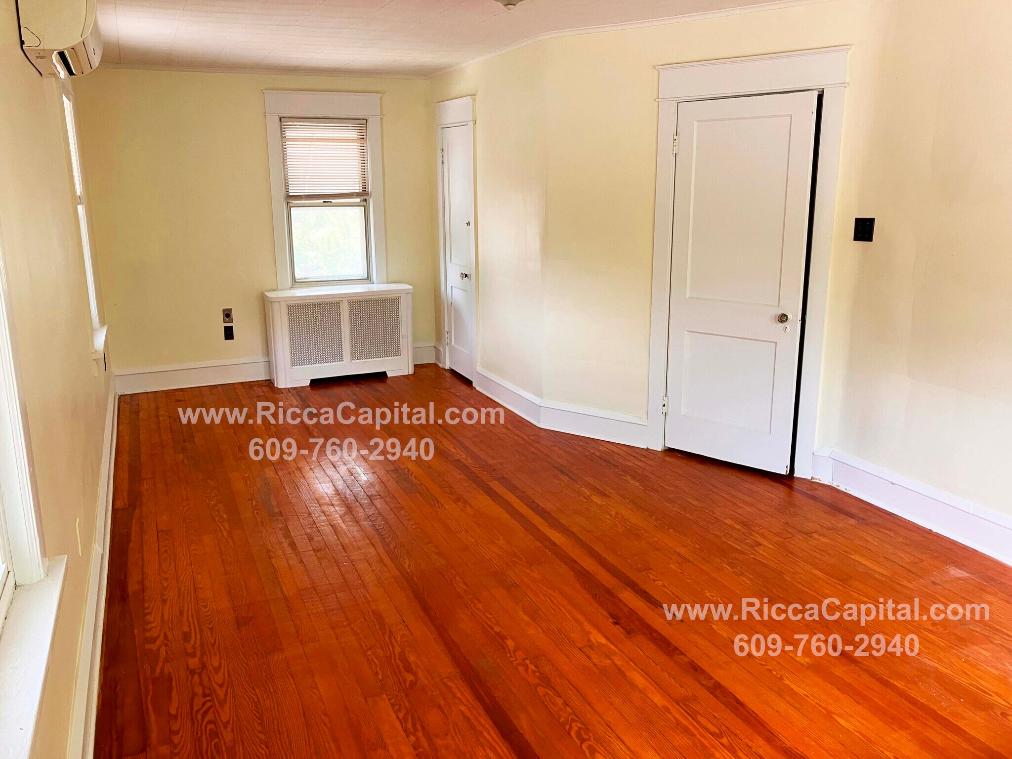 Building Photo - 579 13th St