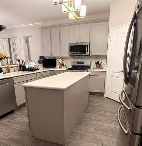 Building Photo - 1610 Wildflower Dr