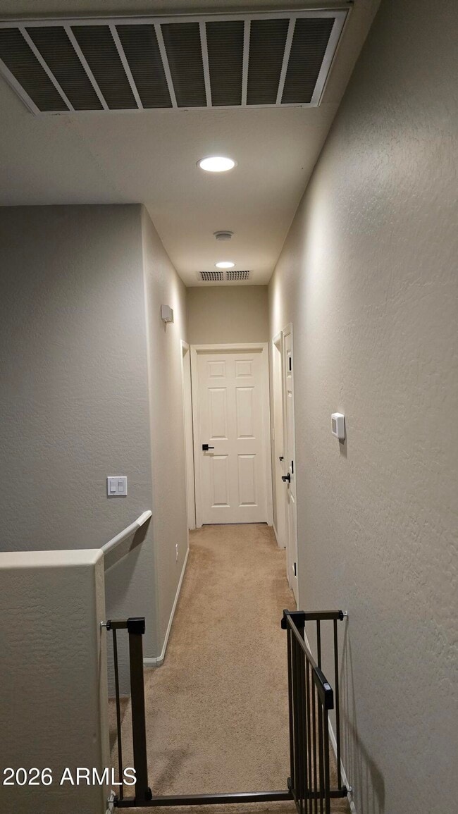 Building Photo - 4523 W Rolling Rock Dr