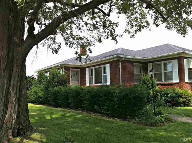 Primary Photo - 9988 Boonville Hwy