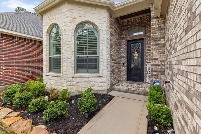 Building Photo - 3559 Pebble Beach Blvd