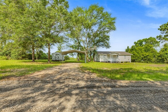 Building Photo - 223 Rush Creek Ln