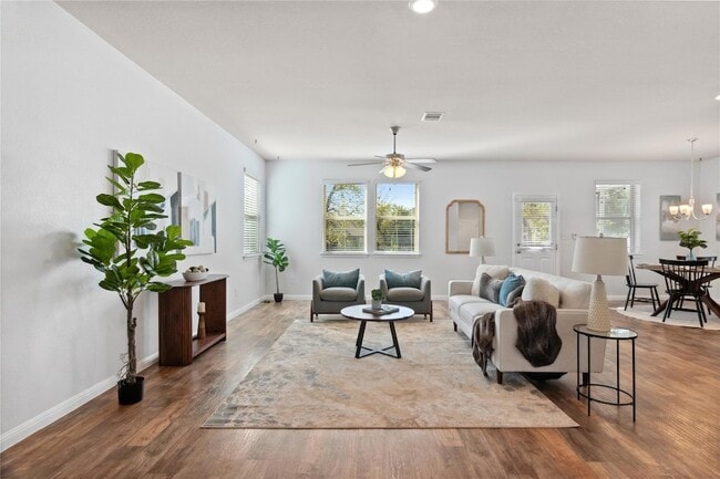 Building Photo - 208 Callahan Ln