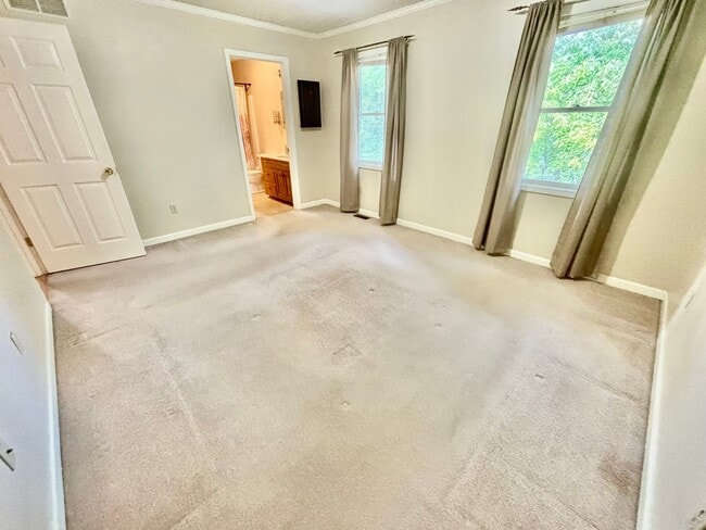 Building Photo - 3 Bedroom Home in Danville!