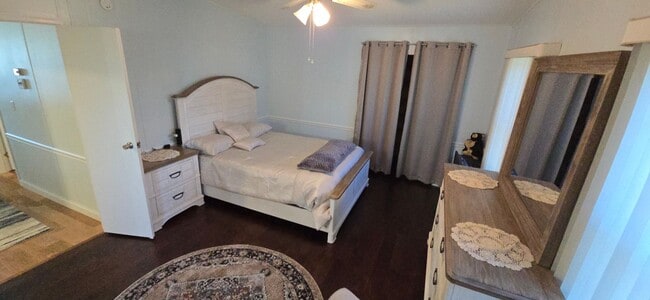 Building Photo - 1715 Pebble Beach Ln