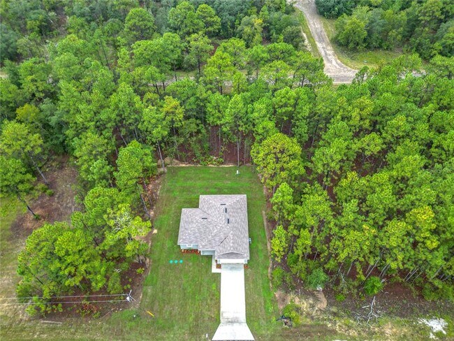Building Photo - 1190 W Cary Dr