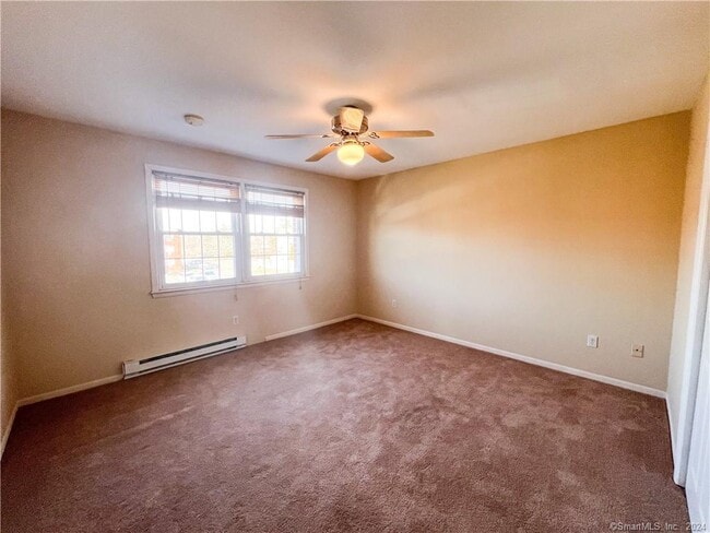 Building Photo - 185 Melba St