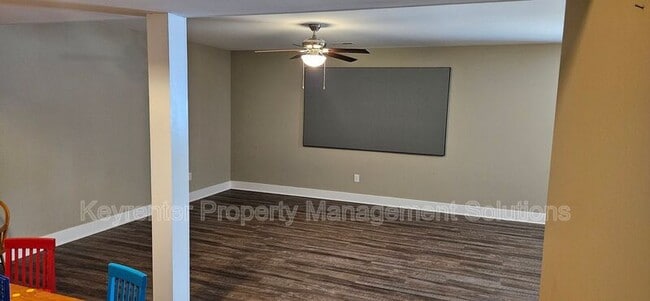 Building Photo - 42 Mcilwee Ln