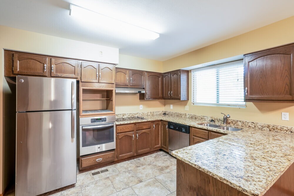 Building Photo - 4131 Les Cherbourg Ln