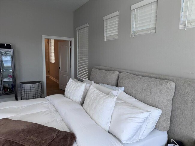 Building Photo - 9973 Sago Point Dr