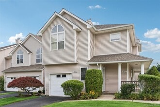 Building Photo - 3002 Willow Pond Dr