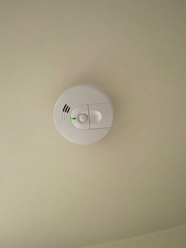 Building Photo - 23(1456,1458)