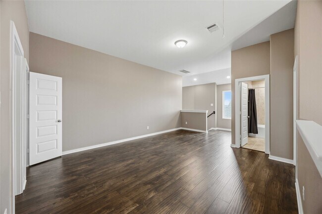 Building Photo - 1239 Cascade Hls Dr