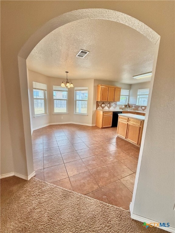 Building Photo - 2409 Vernice Dr