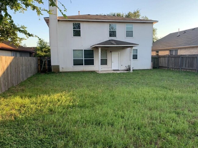 Building Photo - 14304 Sarah Ann Dr