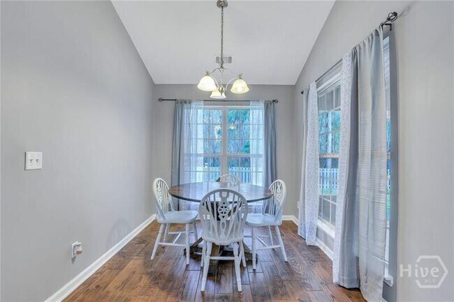 Building Photo - 1506 Bradley Blvd