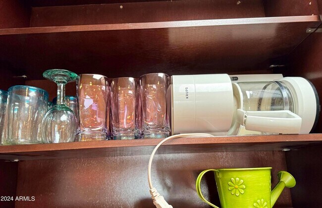 Building Photo - 4800 N 68th St