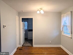 Building Photo - 34 W Grant St